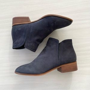 Aldo Gweria Heeled Ankle Boots Navy